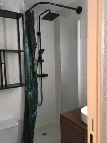Studio Cabine Chalet Club III Entierement Renove 티뉴 외부 사진