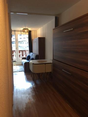 Studio Cabine Chalet Club III Entierement Renove 티뉴 외부 사진